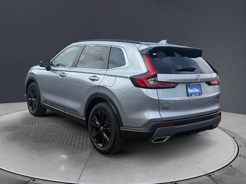 Used 2024 Honda CR-V Sport Touring image 3