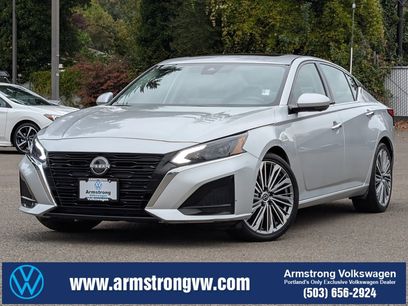 Used 2023 Nissan Altima 2.5 SL