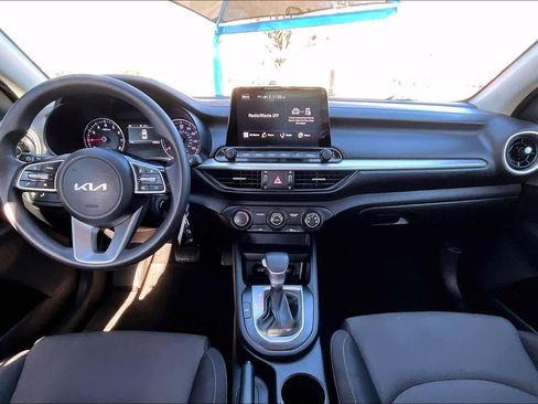 Used 2024 Kia Forte LXS w/ LXS Technology Package image 14