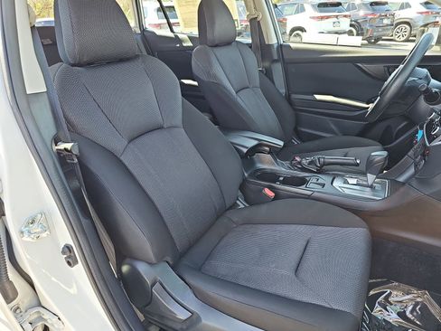 Used 2023 Subaru Impreza 2.0i image 10