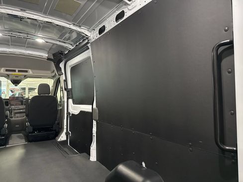 New 2026 Ford Transit 250 148 Medium Roof Extended AWD w/ Load Area Protection Package image 30