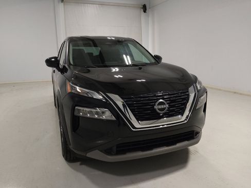 Used 2023 Nissan Rogue SV AWD/4WD image 15