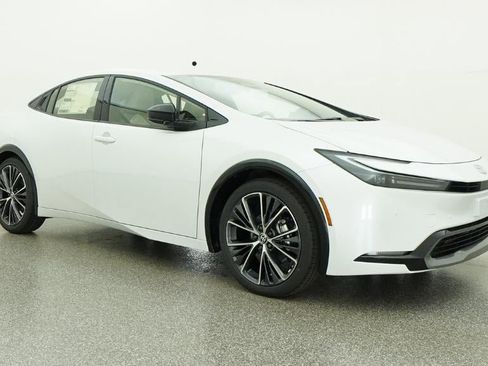 New 2026 Toyota Prius XLE FWD image 29