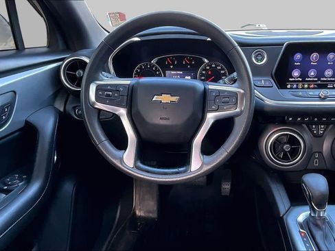 Used 2021 Chevrolet Blazer LT FWD image 6