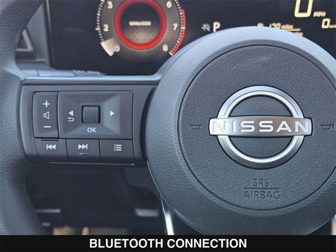 New 2026 Nissan Kicks SV image 24