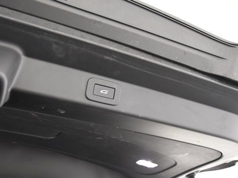 Used 2023 Land Rover Range Rover Sport SE Dynamic AWD/4WD image 24