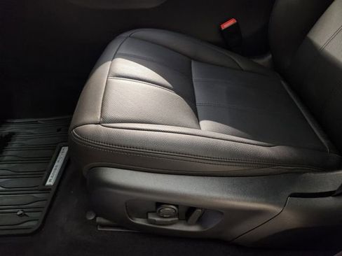 Used 2026 Land Rover Range Rover Evoque S image 23