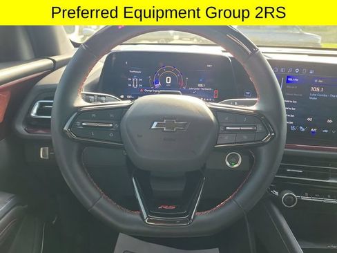 Used 2024 Chevrolet Traverse RS AWD/4WD image 10