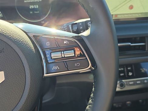 New 2026 Kia Seltos EX image 33