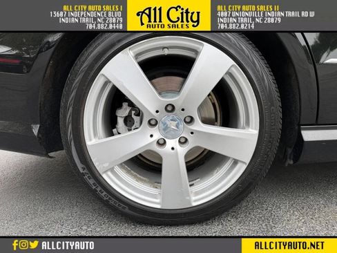 Used 2010 Mercedes-Benz E 350 E 350 4MATIC Sedan 4D image 33