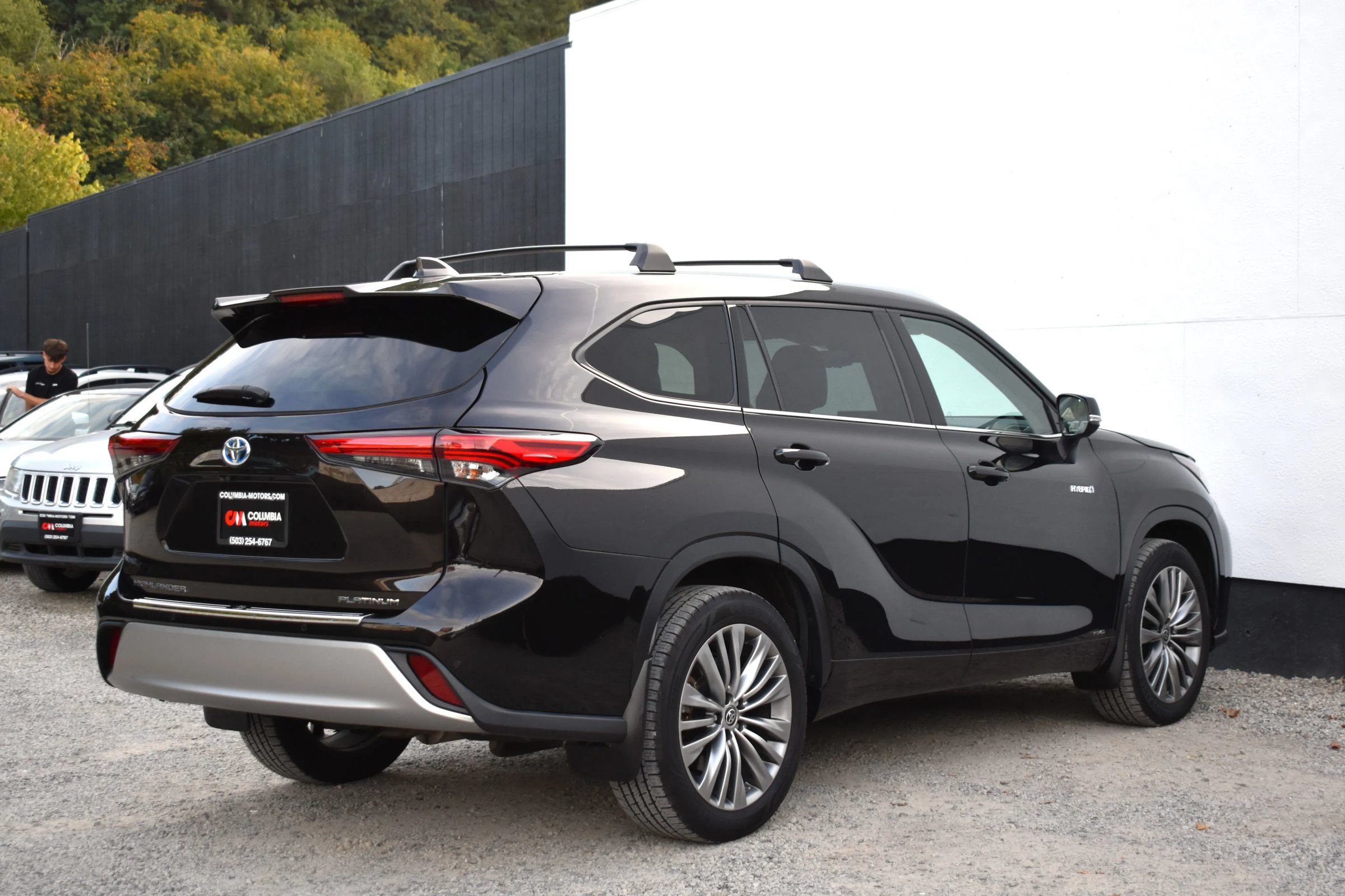Used 2021 Toyota Highlander Platinum AWD/4WD image 5