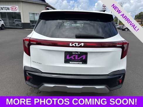 Used 2026 Kia Seltos S FWD image 11