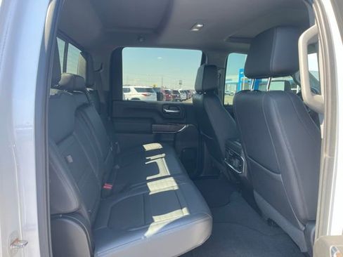 Used 2023 GMC Sierra 2500 Denali w/ Denali Ultimate Package image 16