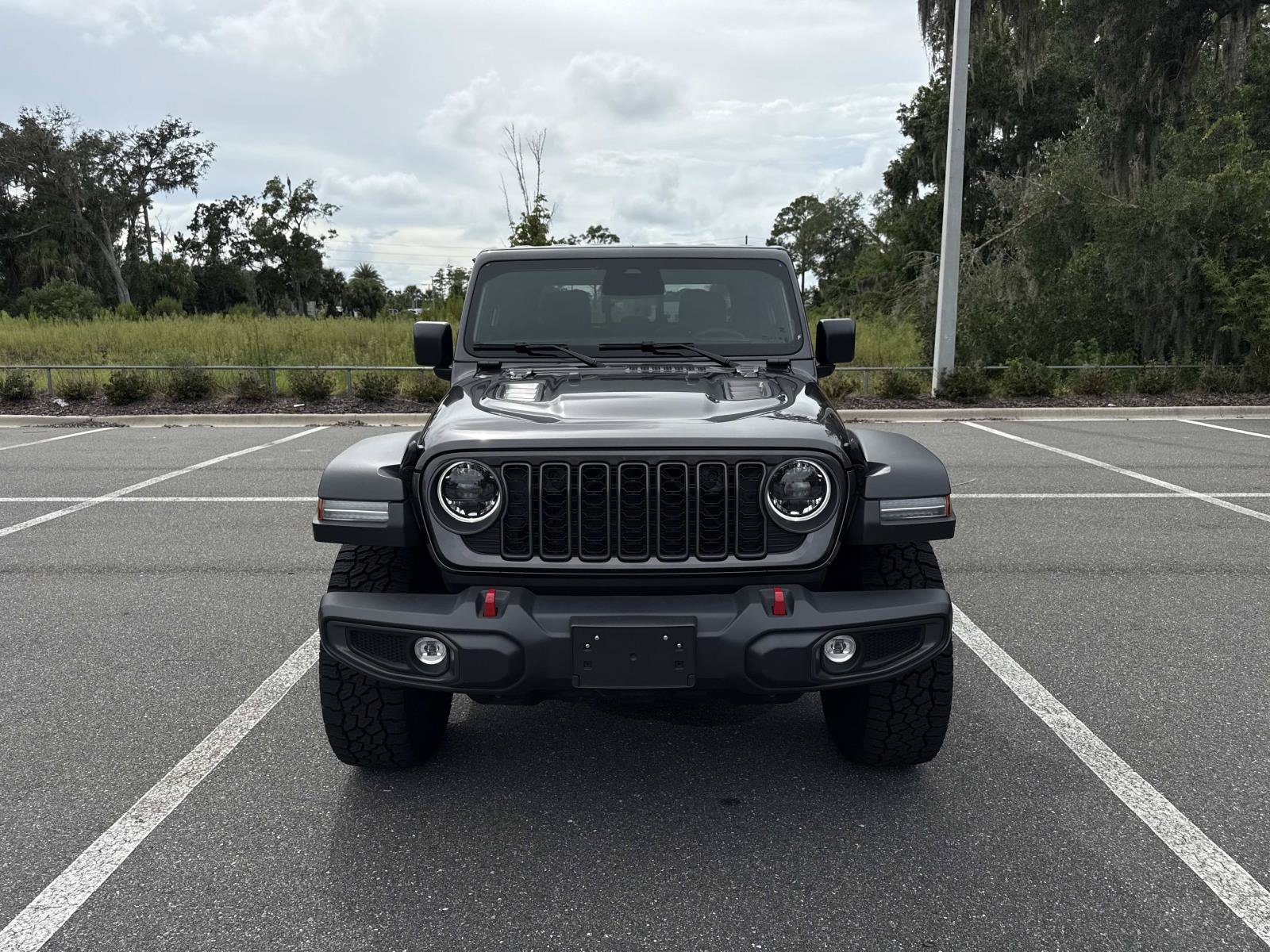 Used 2026 Jeep Gladiator Rubicon AWD/4WD image 8