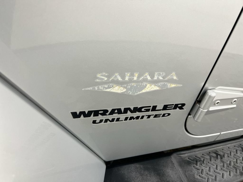 Used 2007 Jeep Wrangler Unlimited Sahara RWD image 23