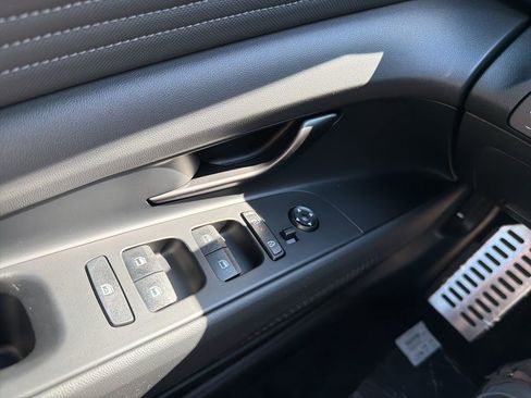 New 2026 Hyundai Elantra Sport w/ Cargo Package FWD image 27