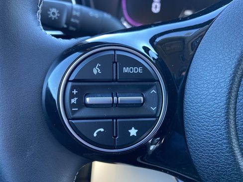 Certified 2023 Kia Soul GT-Line image 26