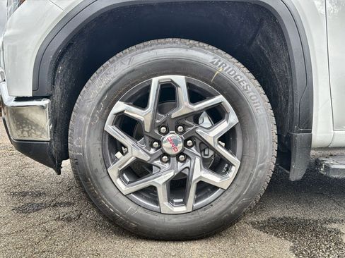 New 2026 GMC Sierra 1500 SLT w/ SLT Premium Package image 12