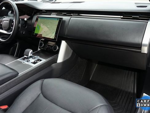 Used 2023 Land Rover Range Rover SE image 7
