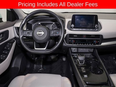 Certified 2023 Nissan Rogue SV w/ SV Premium B Package FWD image 7