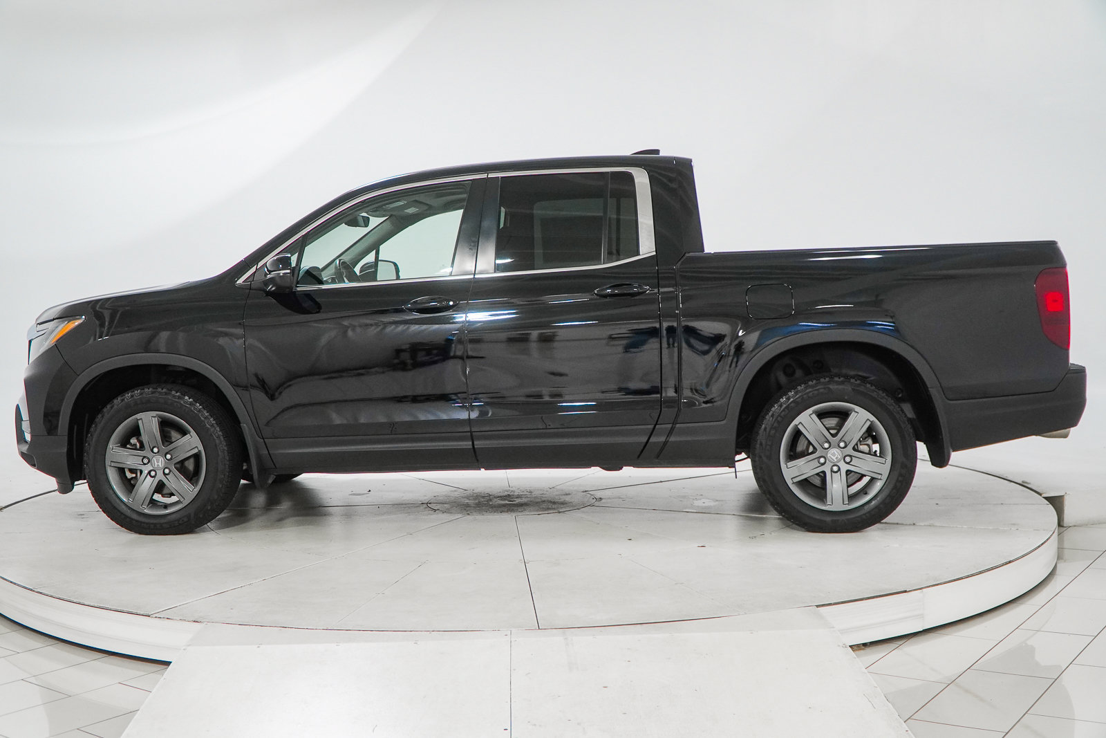 Used 2023 Honda Ridgeline RTL image 6