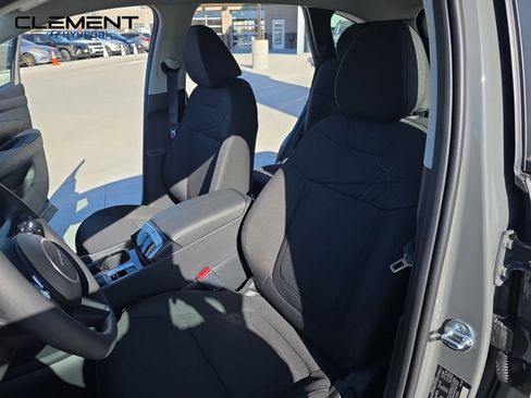 New 2026 Hyundai Tucson SE image 26