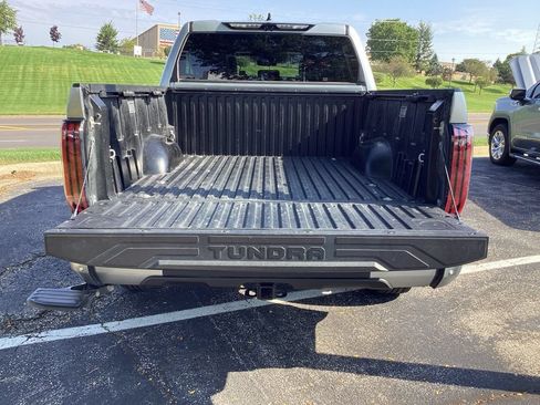Used 2023 Toyota Tundra Platinum AWD/4WD image 10