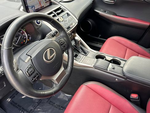 Used 2018 Lexus NX 300h AWD image 13