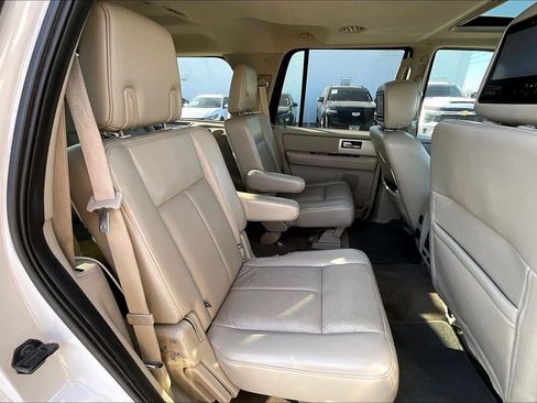 Used 2012 Ford Expedition Limited image 24