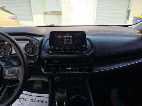 Used 2023 Nissan Rogue SV AWD/4WD image 36