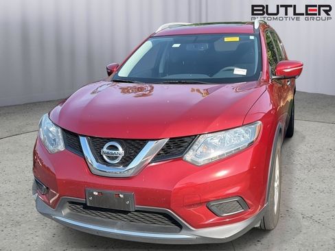 Used 2014 Nissan Rogue SV w/ SV Premium Package FWD image 3