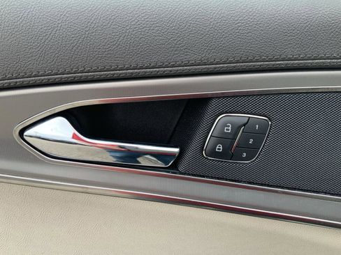 Used 2020 Lincoln Nautilus Reserve image 24