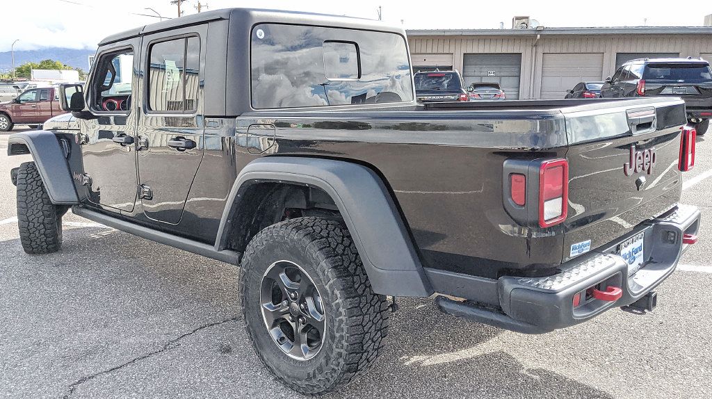 Used 2023 Jeep Gladiator Rubicon w/ Cold Weather Group AWD/4WD image 4