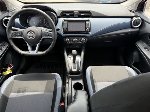 Used 2025 Nissan Versa SV FWD image 14