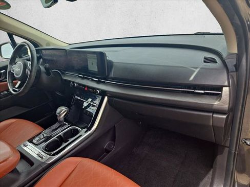 Used 2023 Kia Carnival SX FWD image 22