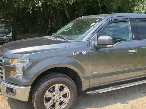Used 2017 Ford F150 XLT w/ Equipment Group 302A Luxury AWD/4WD image 2