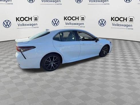 Used 2023 Toyota Camry SE image 38