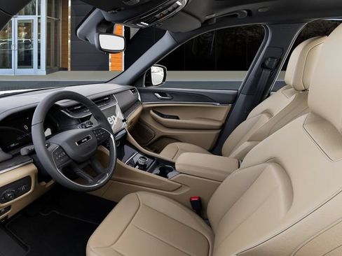 New 2026 Jeep Grand Cherokee Limited w/ Limited Altitude Package AWD/4WD image 22
