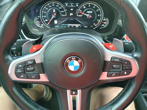 Used 2018 BMW M5 image 19