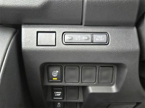 New 2026 Nissan Frontier SV image 22