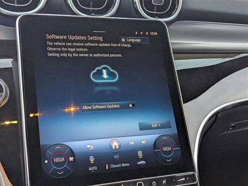 Used 2026 Mercedes-Benz GLC 300 GLC 300 image 11