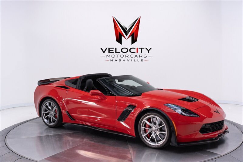 Used 2018 Chevrolet Corvette Z06 RWD image 12