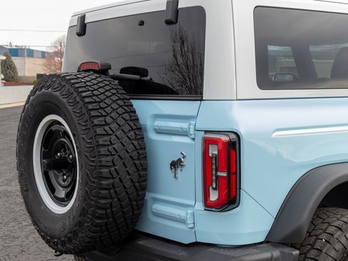 Used 2024 Ford Bronco Heritage Edition image 28