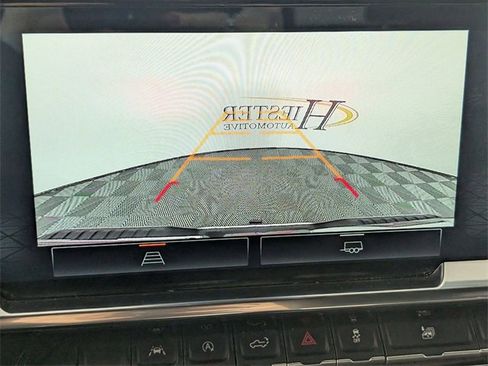 Used 2024 GMC Sierra 1500 SLT image 22