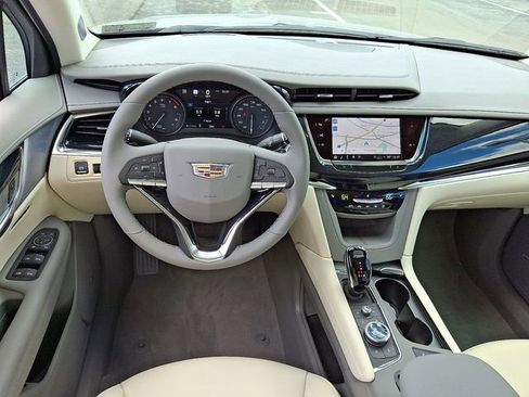 New 2025 Cadillac XT6 Premium Luxury w/ Technology Package image 7