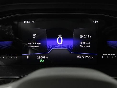 Certified 2023 Volkswagen Jetta SE w/ Panoramic Sunroof Package image 8