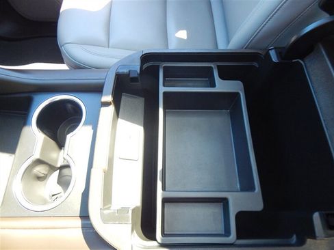 Used 2023 Chevrolet Tahoe Z71 AWD/4WD image 35