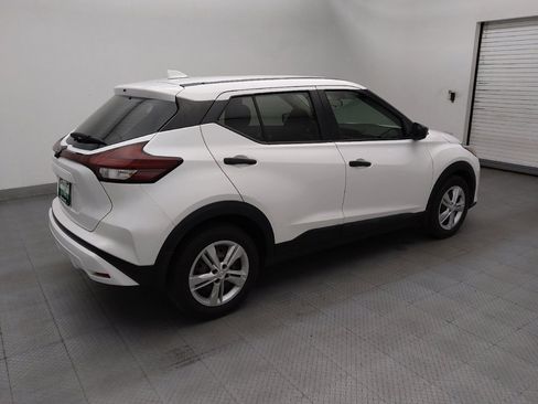 Used 2024 Nissan Kicks S FWD image 10