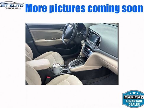 Used 2017 Hyundai Elantra Value Edition w/ Cargo Package FWD image 3