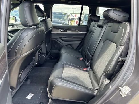 New 2026 Jeep Grand Cherokee Altitude RWD image 16